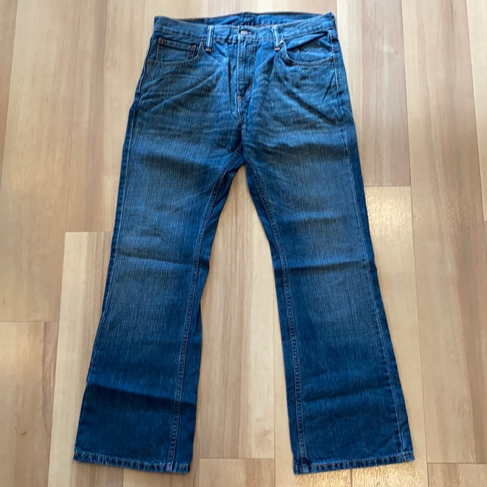 Men’s Levi jeans style 527 size- W33L30